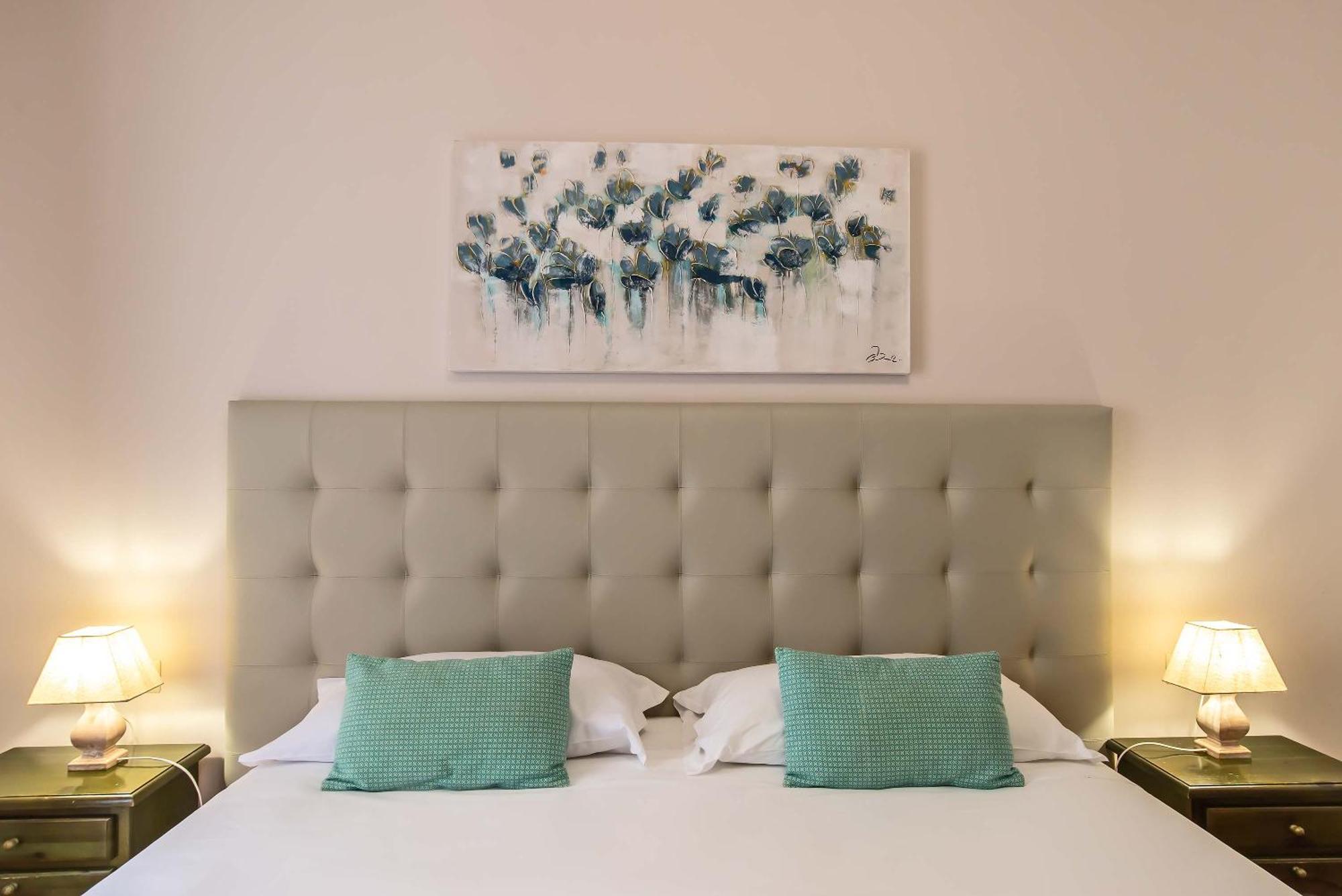 Plaza Rooms Ciampino Bagian luar foto