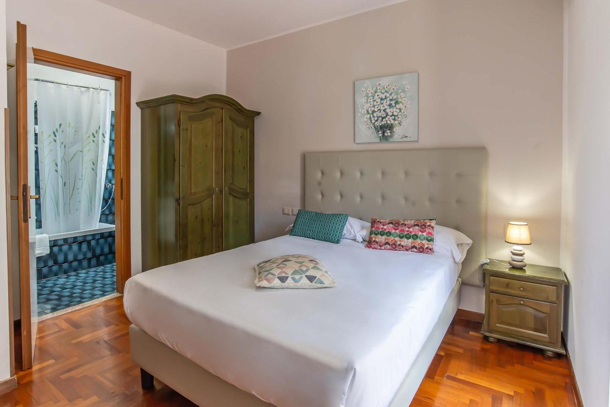 Plaza Rooms Ciampino Bagian luar foto