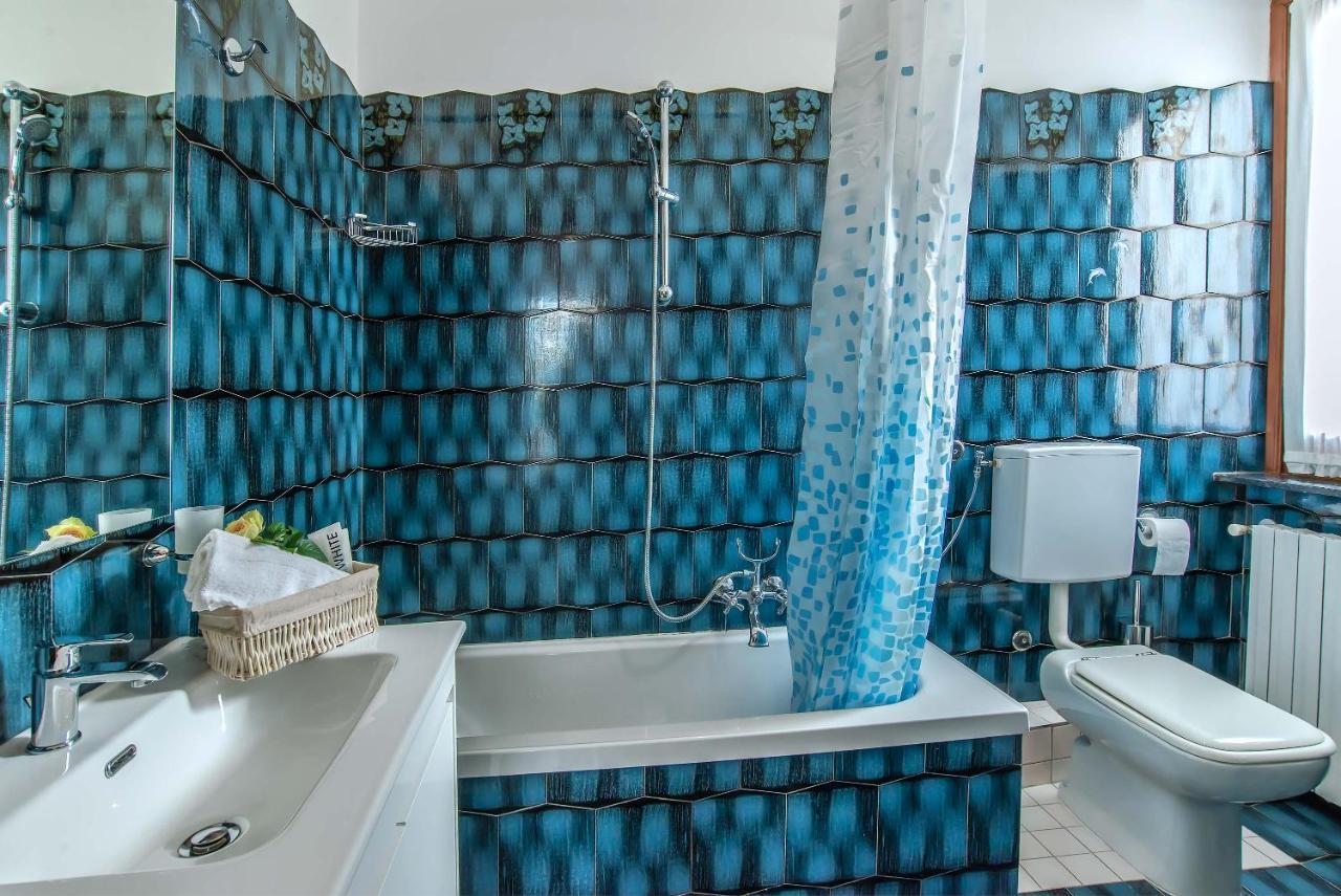 Plaza Rooms Ciampino Bagian luar foto
